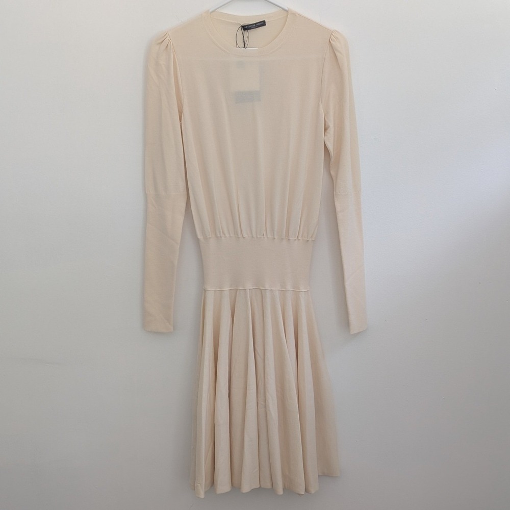NWT Alexander McQueen Size S Chalk White Wool Blend Fit and Flare Knit Dress